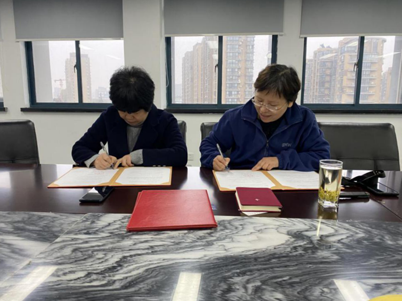 金昌汽車(chē)與浙江大學(xué)城市學(xué)院商學(xué)院簽訂校企合作協(xié)議