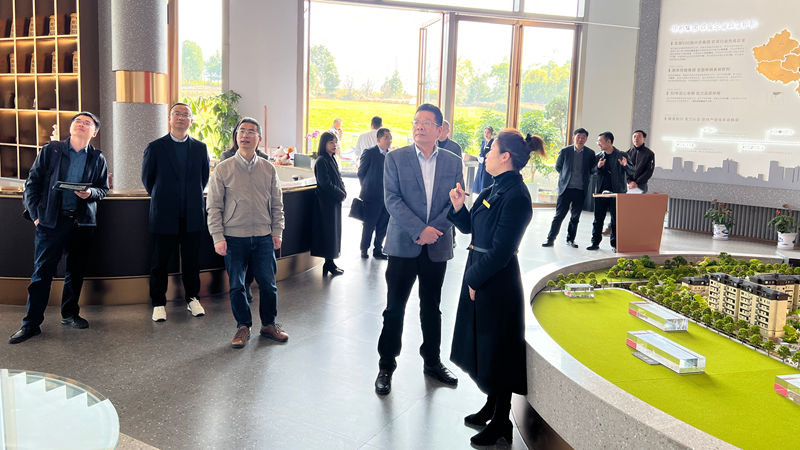 興合集團(tuán)董事長趙有國調(diào)研慰問在川企業(yè)