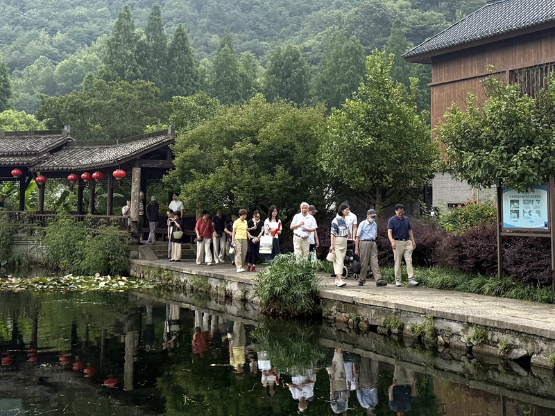 端午道安康 同心話新程&mdash;&mdash;集團(tuán)舉辦2026年老同志座談會(huì)